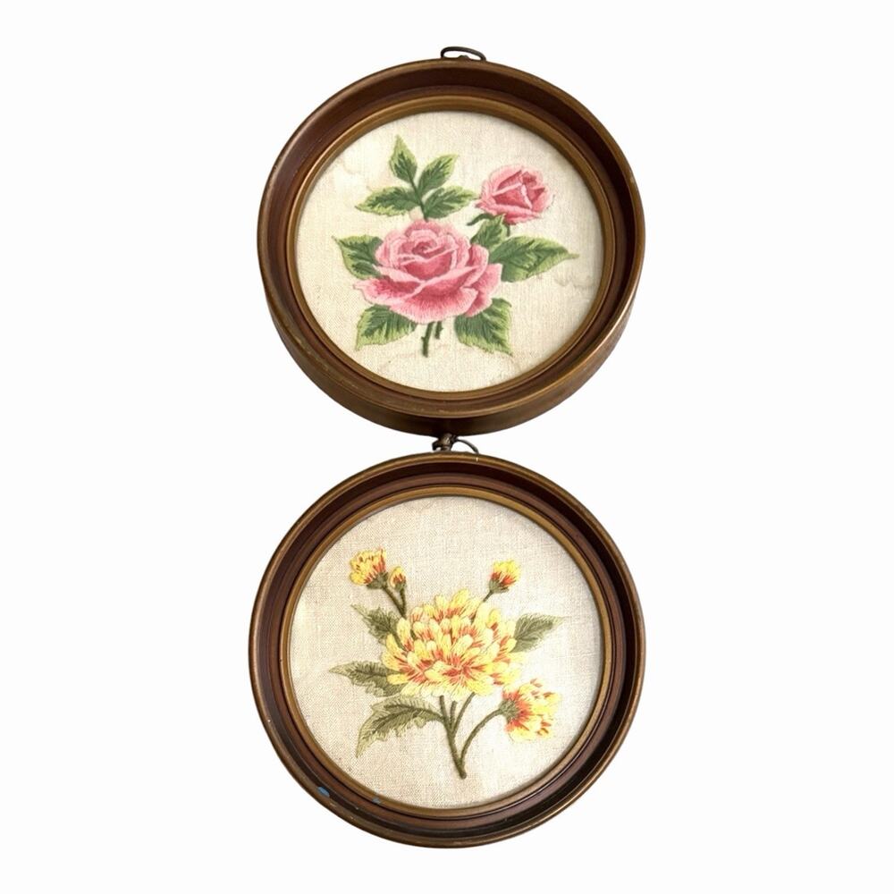 Vintage 2 Embroidery Floral Needlework Round Plastic Hanging Frames *READ*